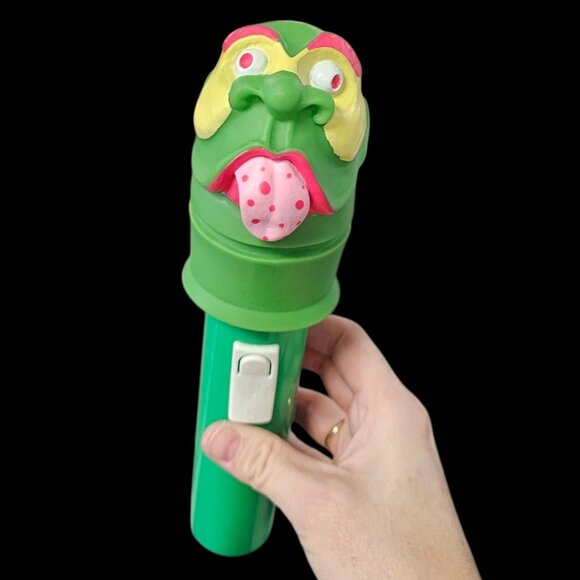 VTG 80s Beastie Beams Eveready Frightfully Fun Flashlight Toy Green Goblin 1988 - Picture 1 of 15